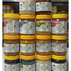 Cutia cu 14x250gr sortimente de miere cremă + transport gratuit