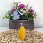 Lumânare din ceară naturală formă ou de paște 90gr